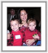PC080063 * Jack Sharpe's son Archie, daughter Amber, and grandson Noah * 1124 x 1271 * (239KB)